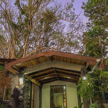 Monte Fresco Hostel Boutique Puntarenas Eksteriør billede